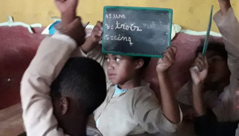 Favoriser l’accès aux services de base des familles vulnérables malgaches, projet ONG ATIA