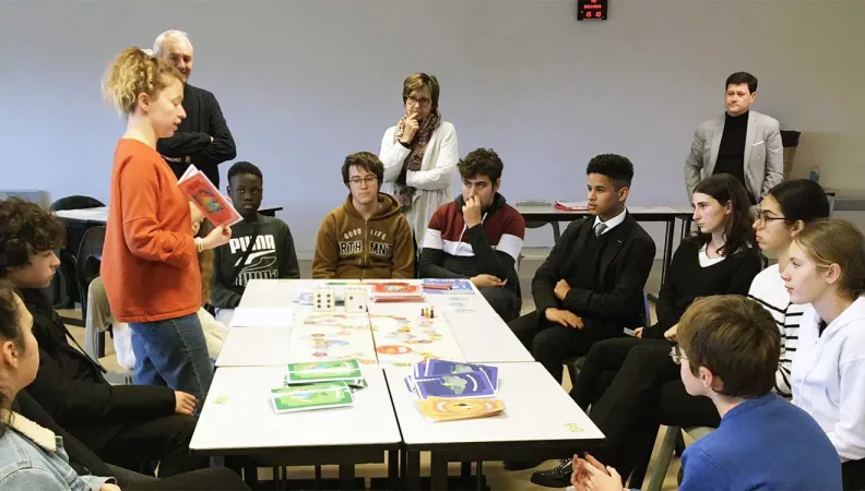 Ce projet vise à vise à contribuer à l’engagement en faveur d’une transition citoyenne et solidaire par la sensibilisation de toutes et tous et l’échanges de pratiques entre structures d’éducation.
